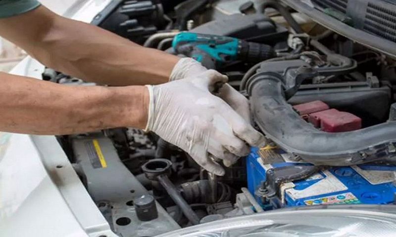 تعمیر باطری اتومبیل